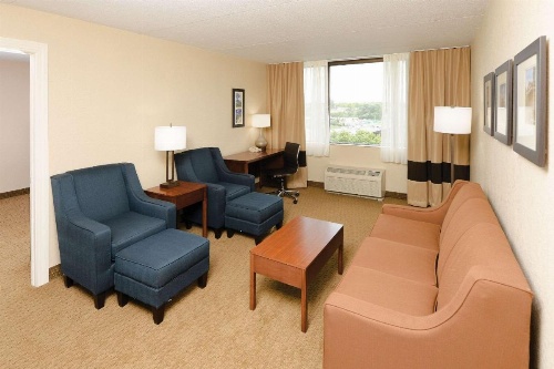 Comfort Inn & Suites Event Center image 22